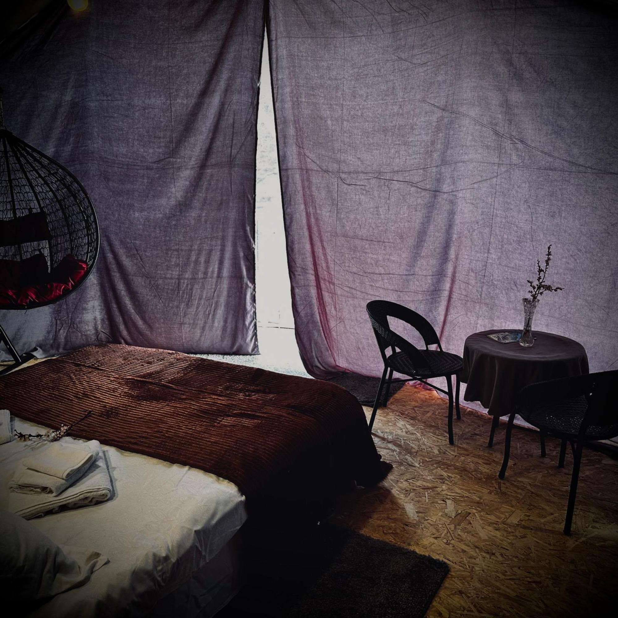 Vardzia Glamping Exteriör bild