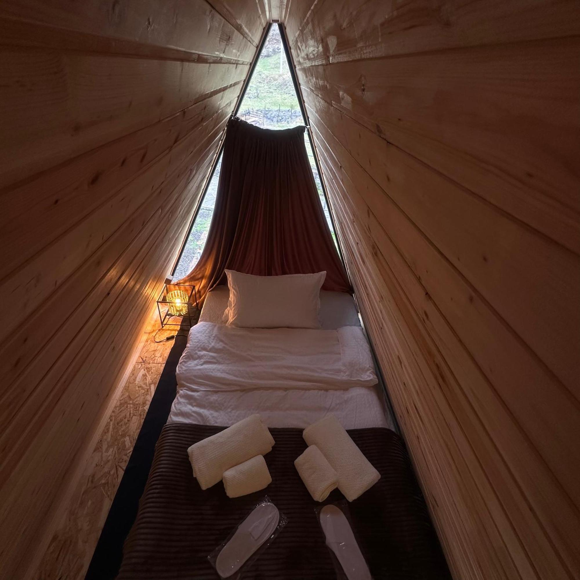 Vardzia Glamping Exteriör bild