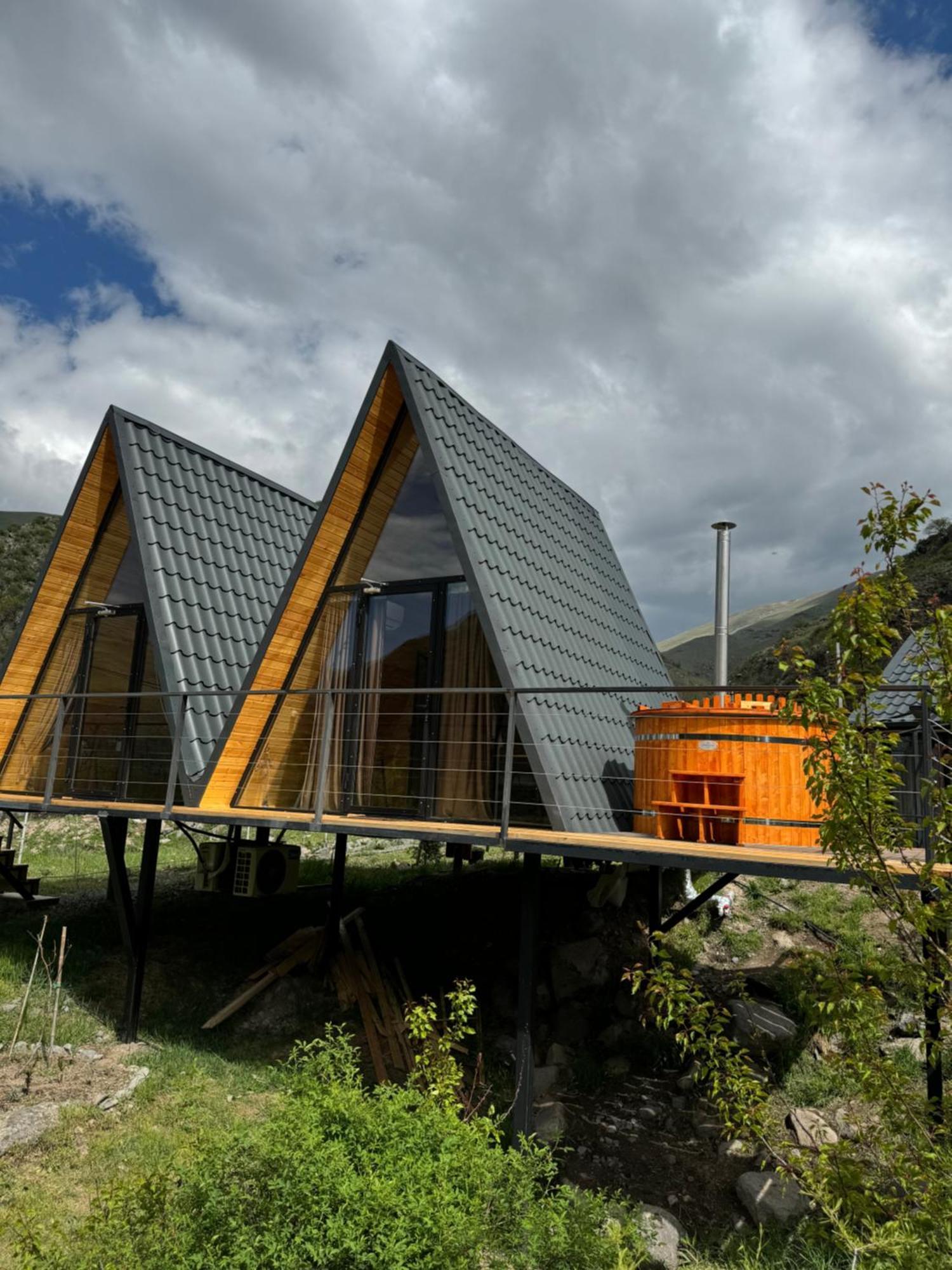 Vardzia Glamping Exteriör bild