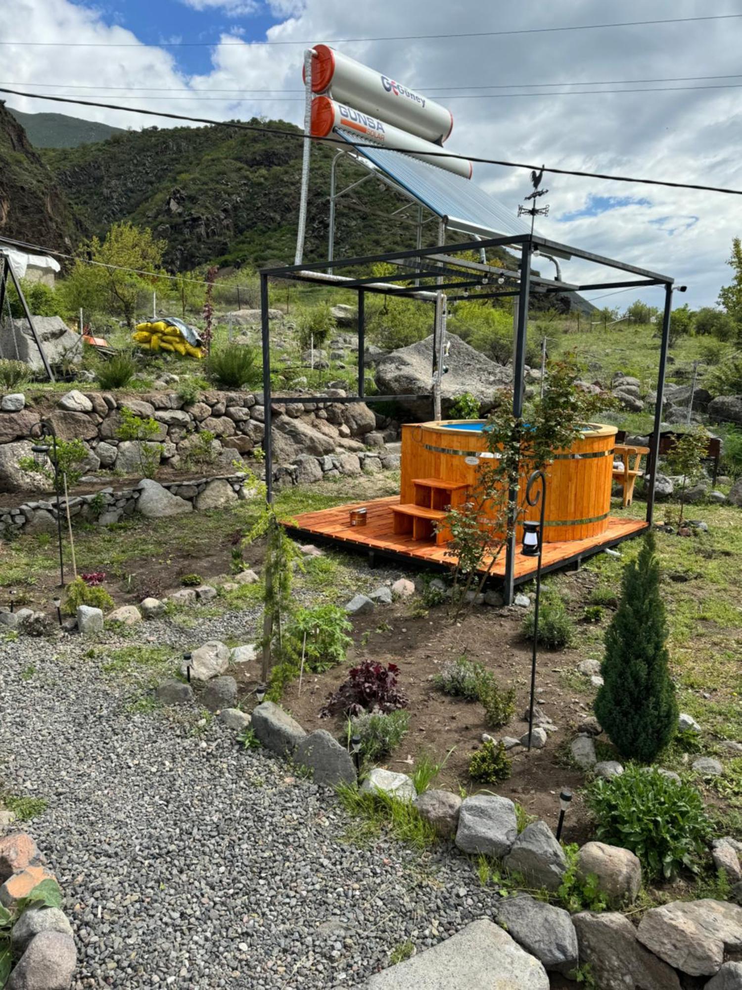 Vardzia Glamping Exteriör bild
